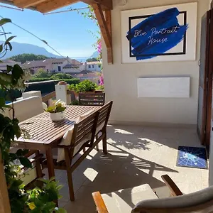 Apartment Blue Portrait House, Golfo Aranci